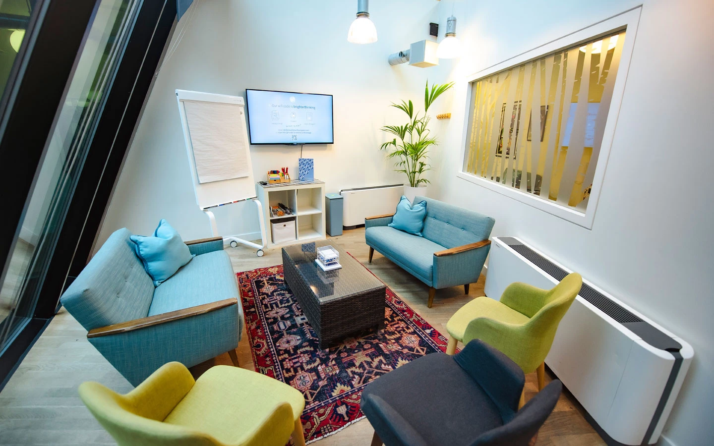 farringdon meeting room with soft seating